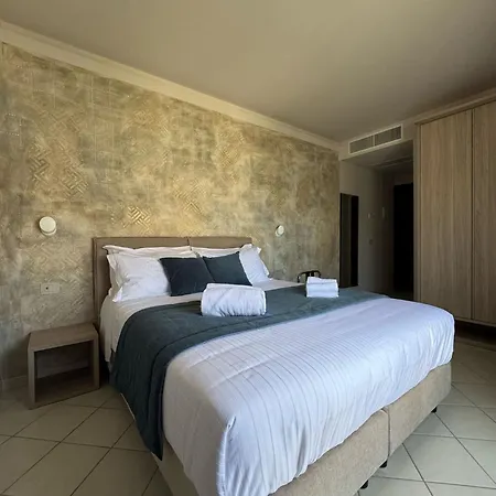 Hotel Harmony-smile 3*
